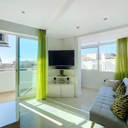 Apartment Paradise Near Old Town *